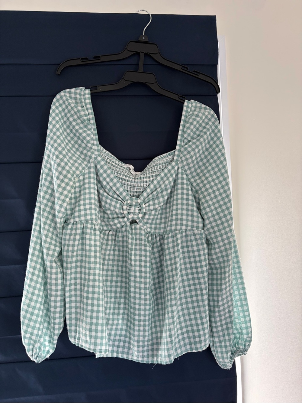 Gingham Tie-Front Peasant Blouse in Light Green